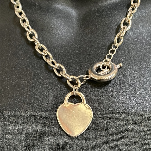 Bold Rolo Link Toggle Clasp Heart Pendant Charm Necklace Vintage Silver - Picture 6 of 9